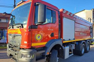 Read more about the article Bomberos de Población cuentan con nuevo Carro Bomba Cisterna